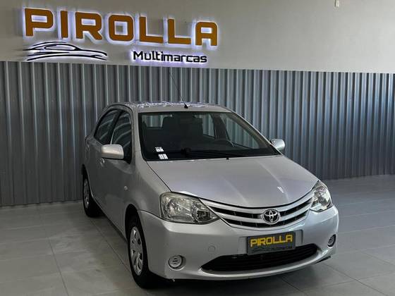 TOYOTA ETIOS 1.3 16V FLEX 4P MANUAL TOYOTA ETIOS 1.3 16V FLEX 4P MANUAL